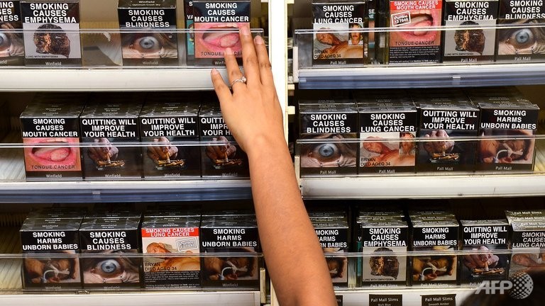 France Imposes Plain Cigarette Packs