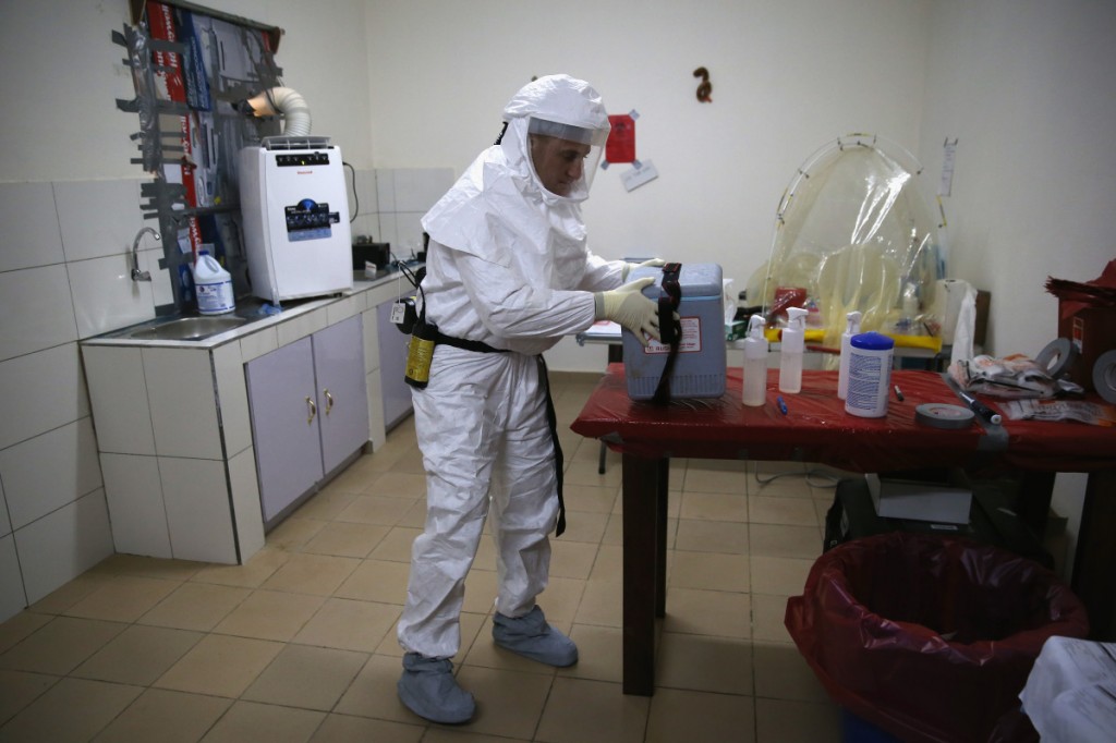Liberia Races To Expand Ebola Treatment Facilities, As U.S. Troops Arrive