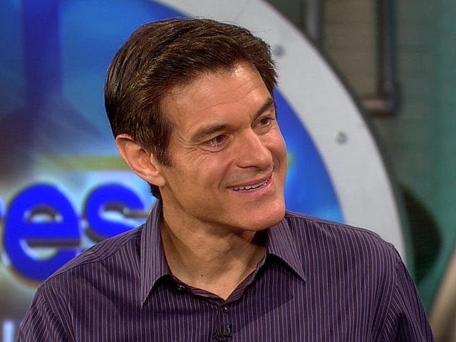 Dr. Oz’s Guest Gets Sued over Magical Weight-Loss Bean Scam