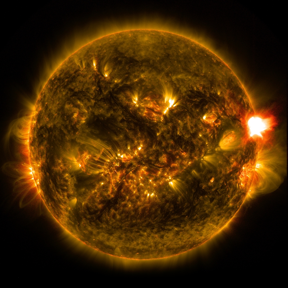 NASA Captured Beautiful Images of A Solar Flare