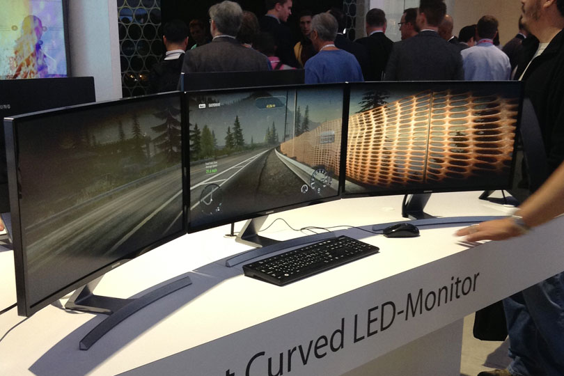 curved displays soon to me pc trend