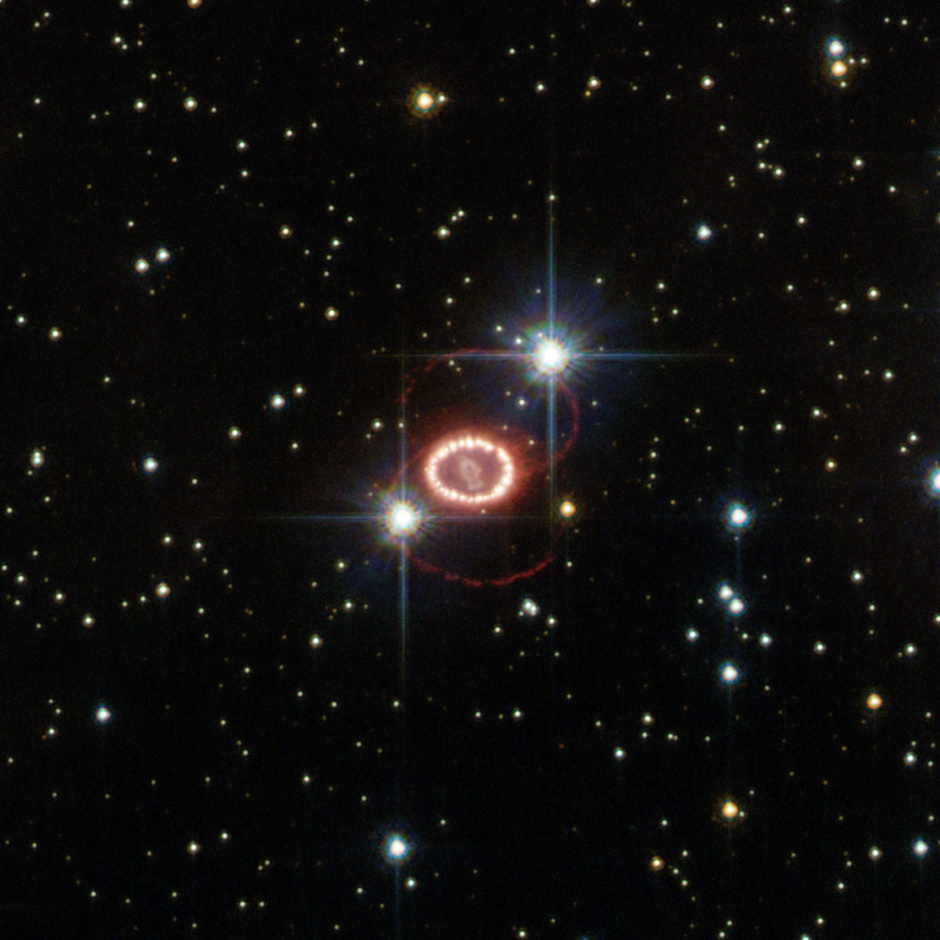 alt="Hubble Space Telescope capturing images of the three exiled stars"