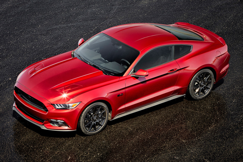 "Ford's 2016 Mustang"