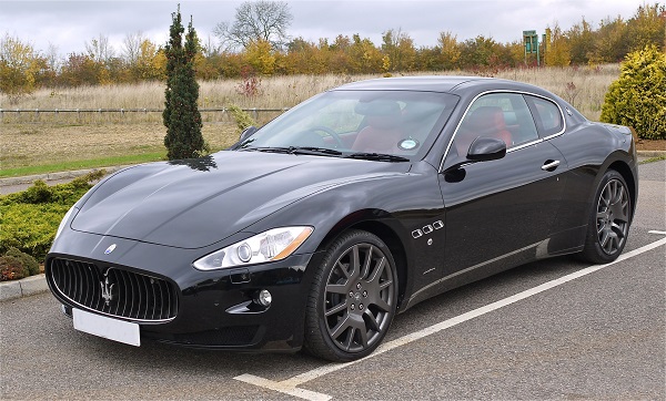 a black Maserati Gran Turismo