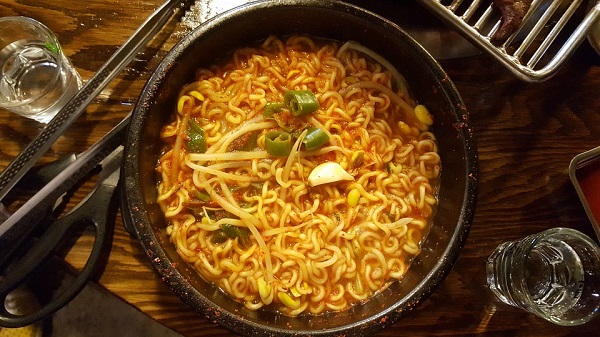 Bowl of instant noodles